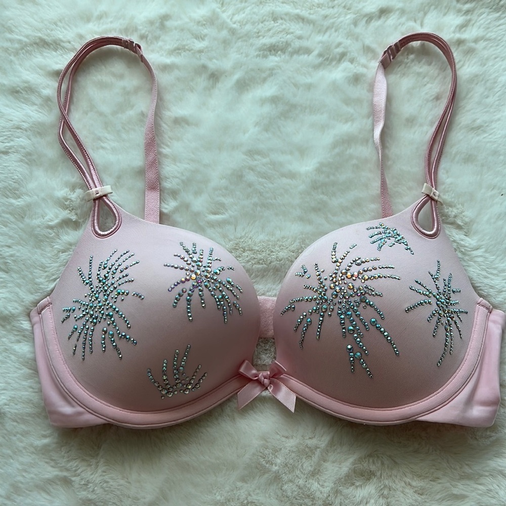 Victoria Secrets womens bra size 32 D - Picture 1 of 5